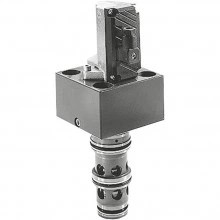 Directional high-response cartridge valve, pilot-operated, with hydraulic actuation and inductive position transducer 3WRCBH