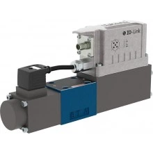High-response directional valves, direct operated, with electrical position feedback and integrated electronics (OBE) 4WRPE